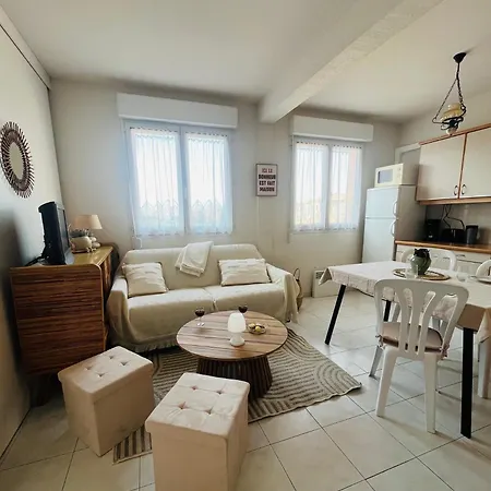 En Plein Centre Avec Grande Terrasse Ensoleillée ! Apartamento